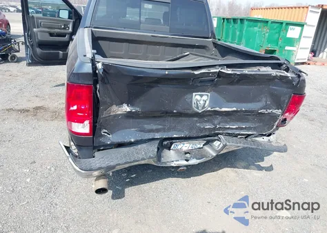 2017 Ram 1500 Big Horn 4X4 5'7 Box z USA, uszkodzony, nr VIN 3C6RR7LT0HG681691